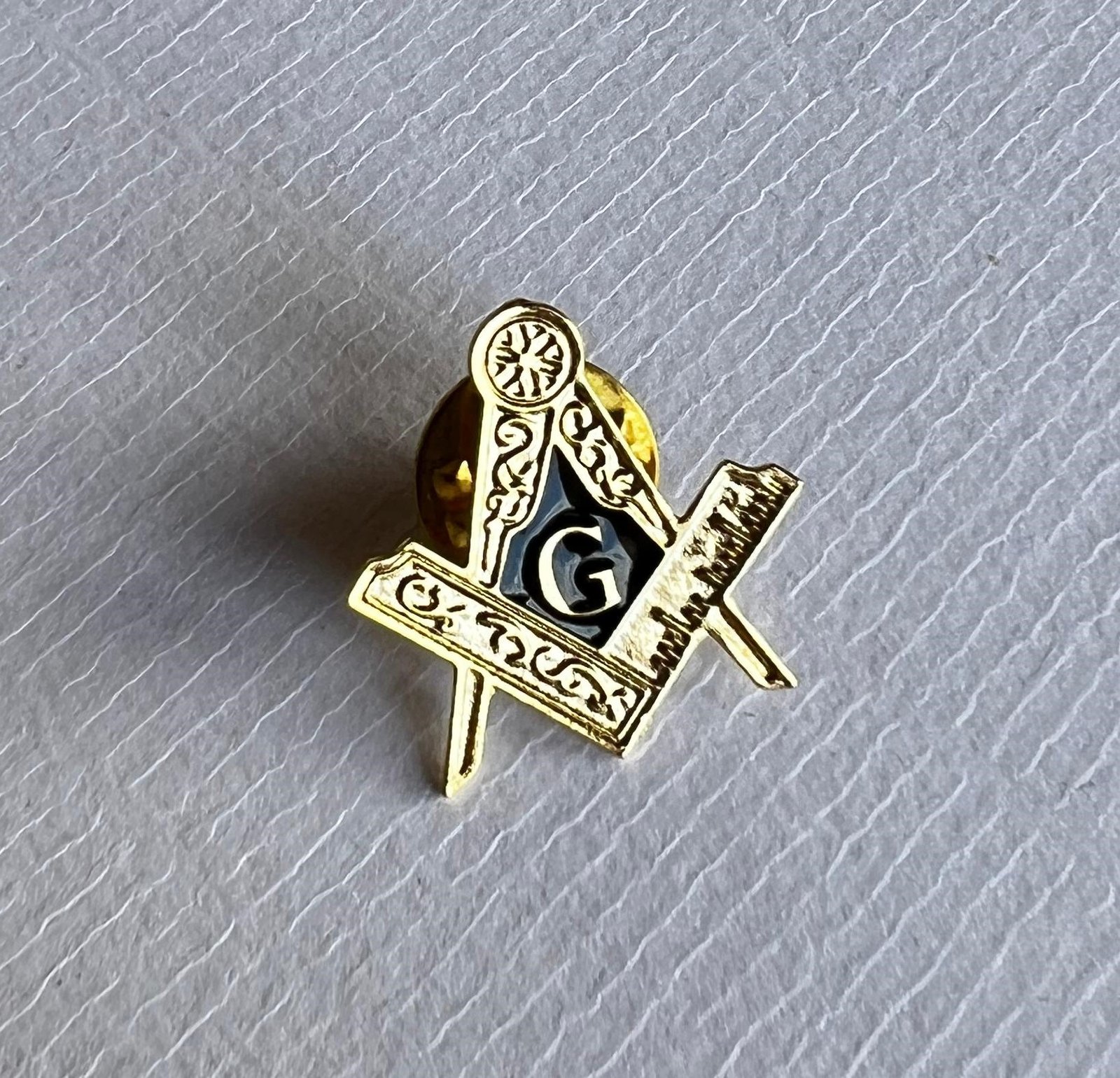 Pin Grande Esquadro & Compasso