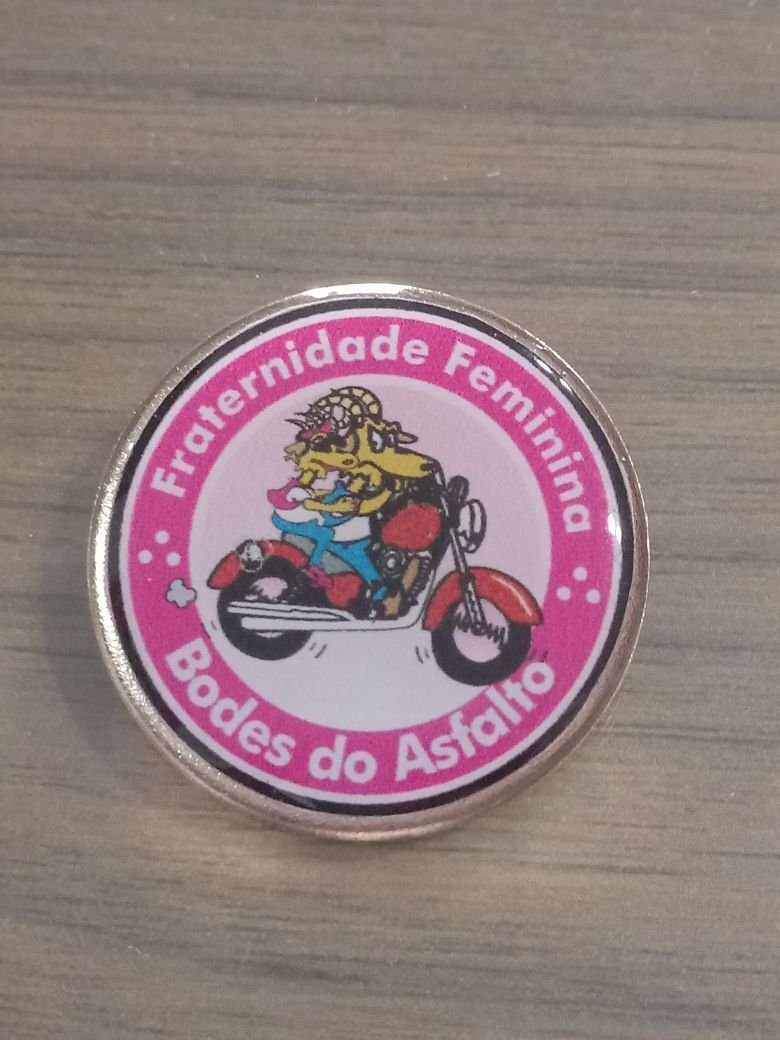Botton resinado Fraternidade Feminina